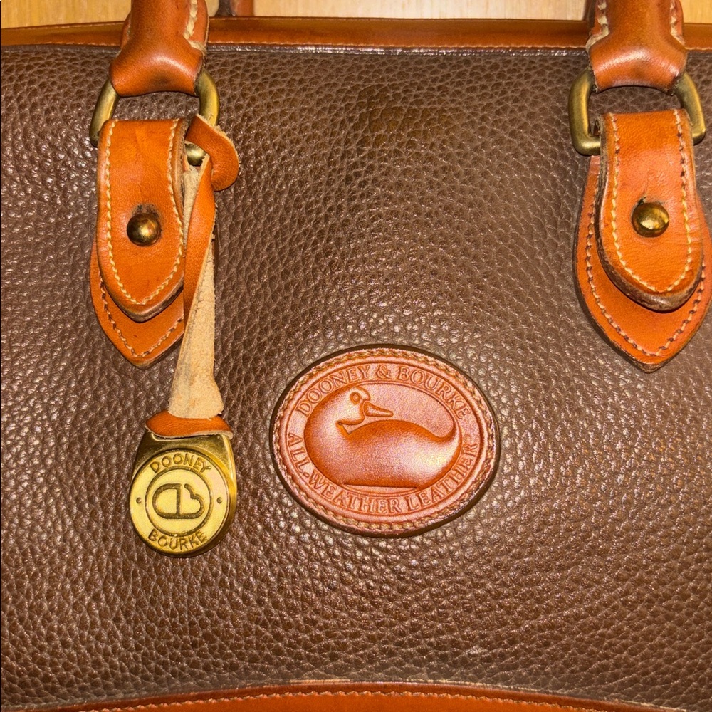 Dooney & Bourke AWL Speedy Chocolate and Caramel Satchel Vintage - Picture 4 of 11
